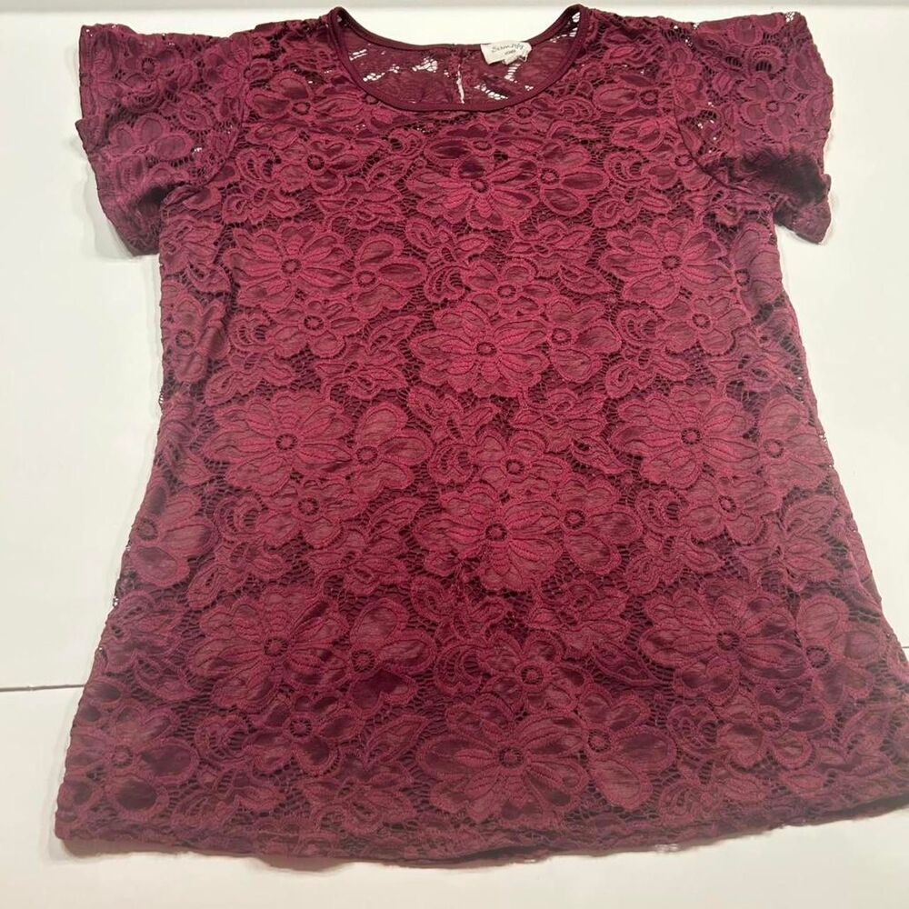 Women's Burgundy Lace Blouse